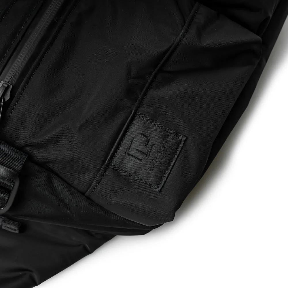 Black Beauty Waist Bag (L) | Black