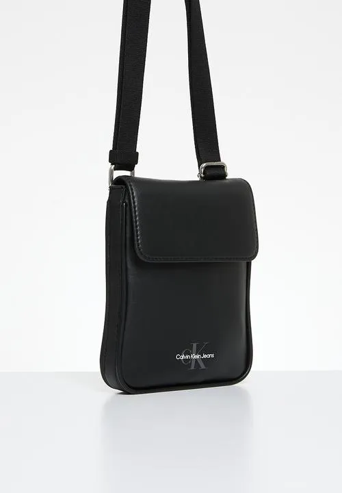 Calvin Klein Monogram Soft Phone Cb W/Gusset - Black