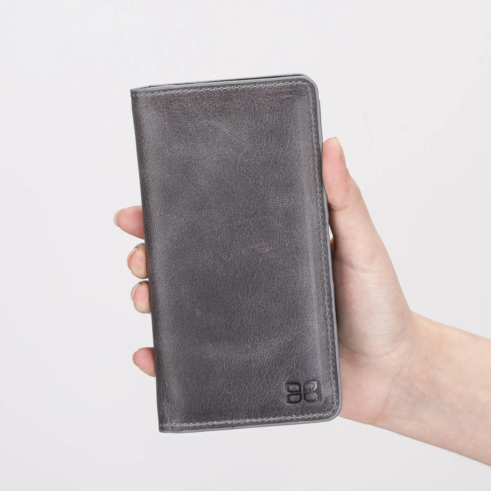 Calvina Customizable Genuine Leather Wallet for Unisex