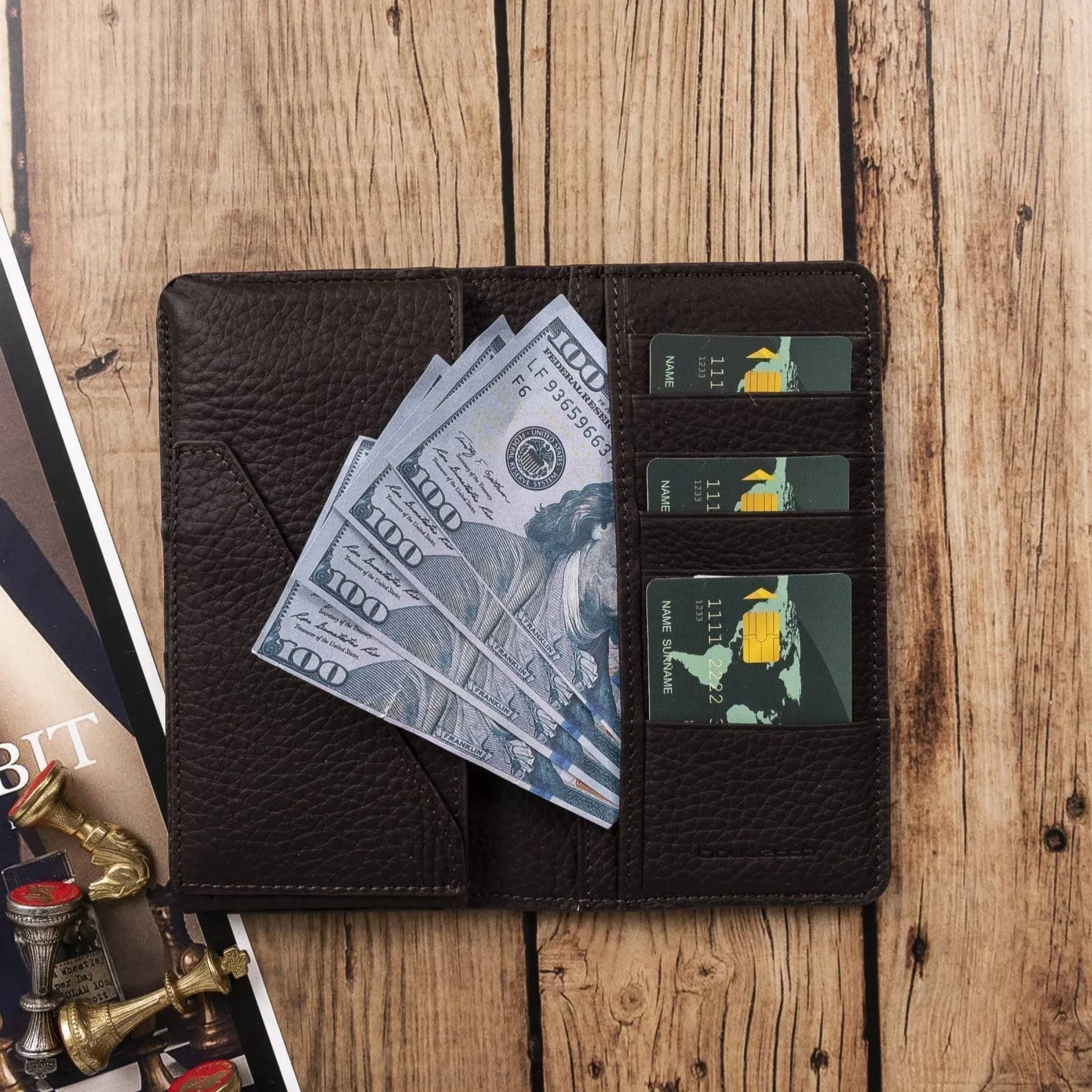 Calvina Customizable Genuine Leather Wallet for Unisex