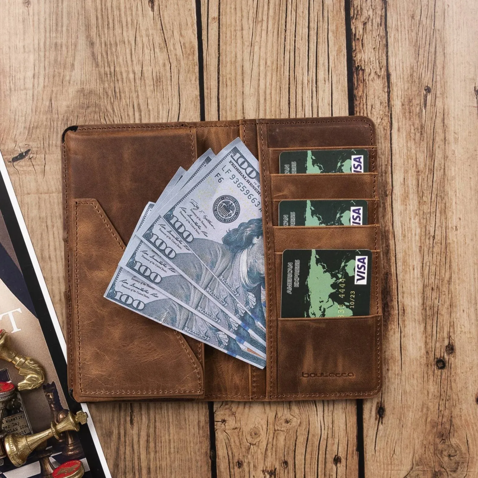 Calvina Customizable Genuine Leather Wallet for Unisex