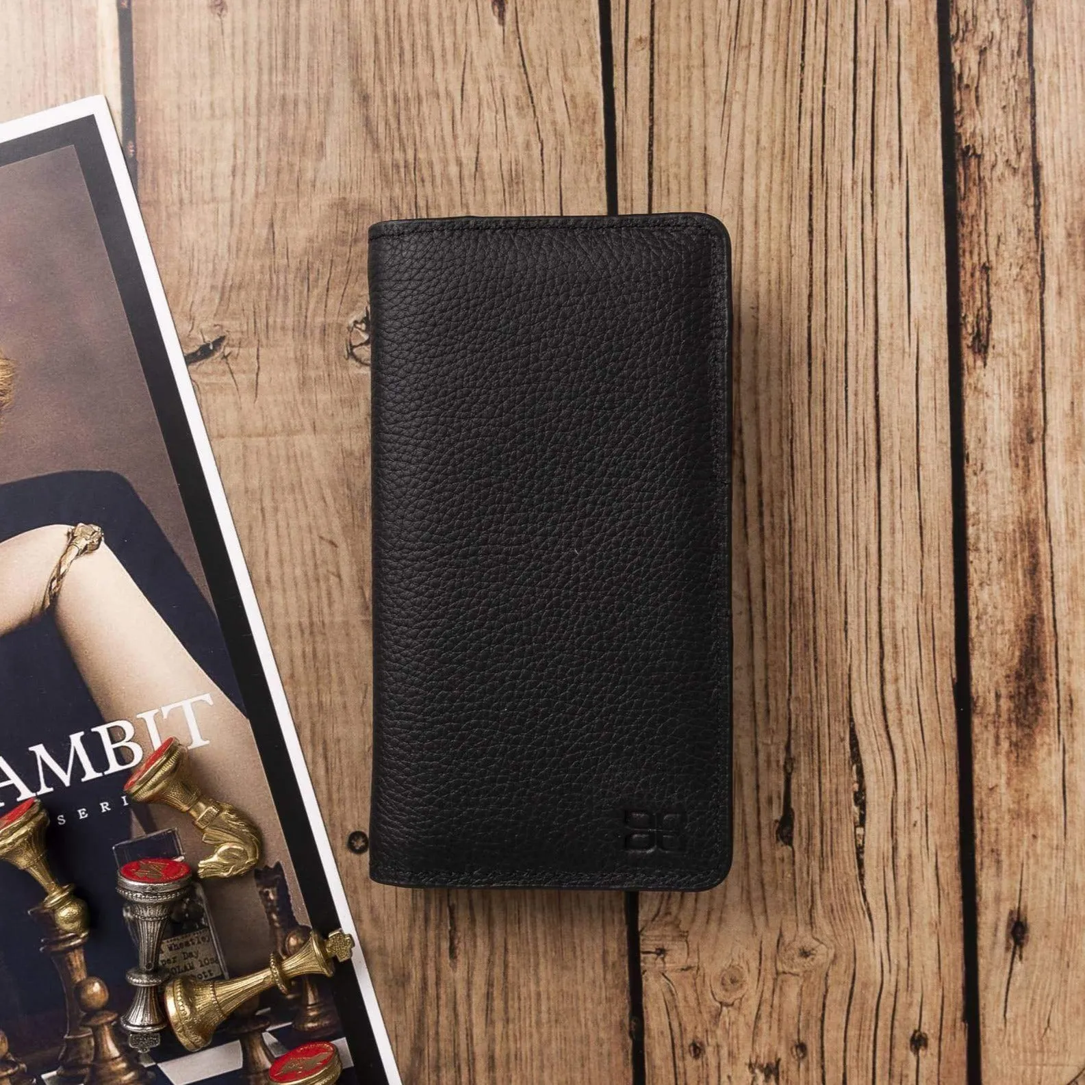 Calvina Customizable Genuine Leather Wallet for Unisex