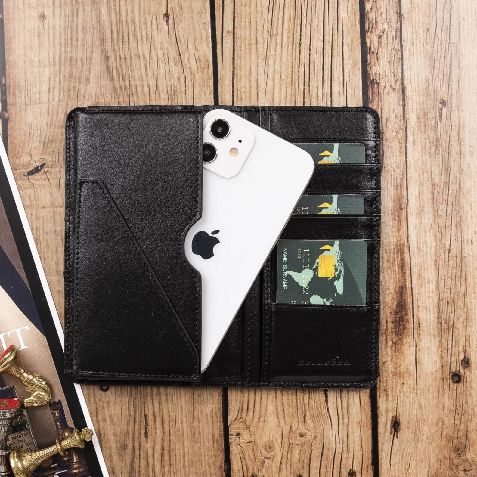 Calvina Customizable Genuine Leather Wallet for Unisex