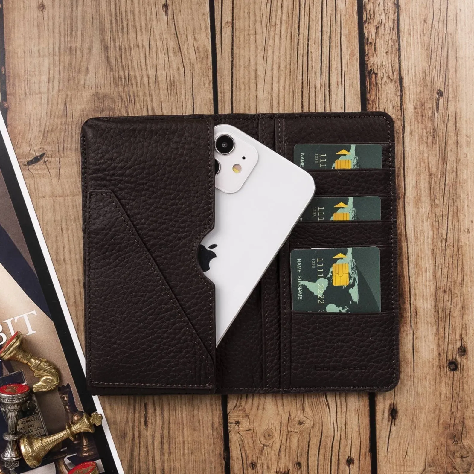 Calvina Customizable Genuine Leather Wallet for Unisex
