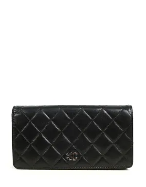 Chanel Black Lambskin Leather Quilted Yen Wallet