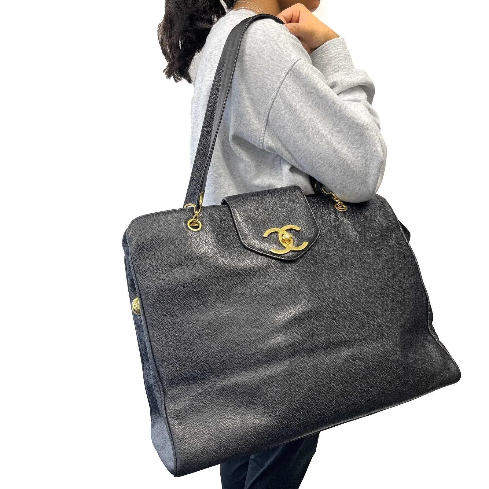 CHANEL - Vintage Supermodel Weekender Bag - Large CC Black Tote / Shoulder Bag