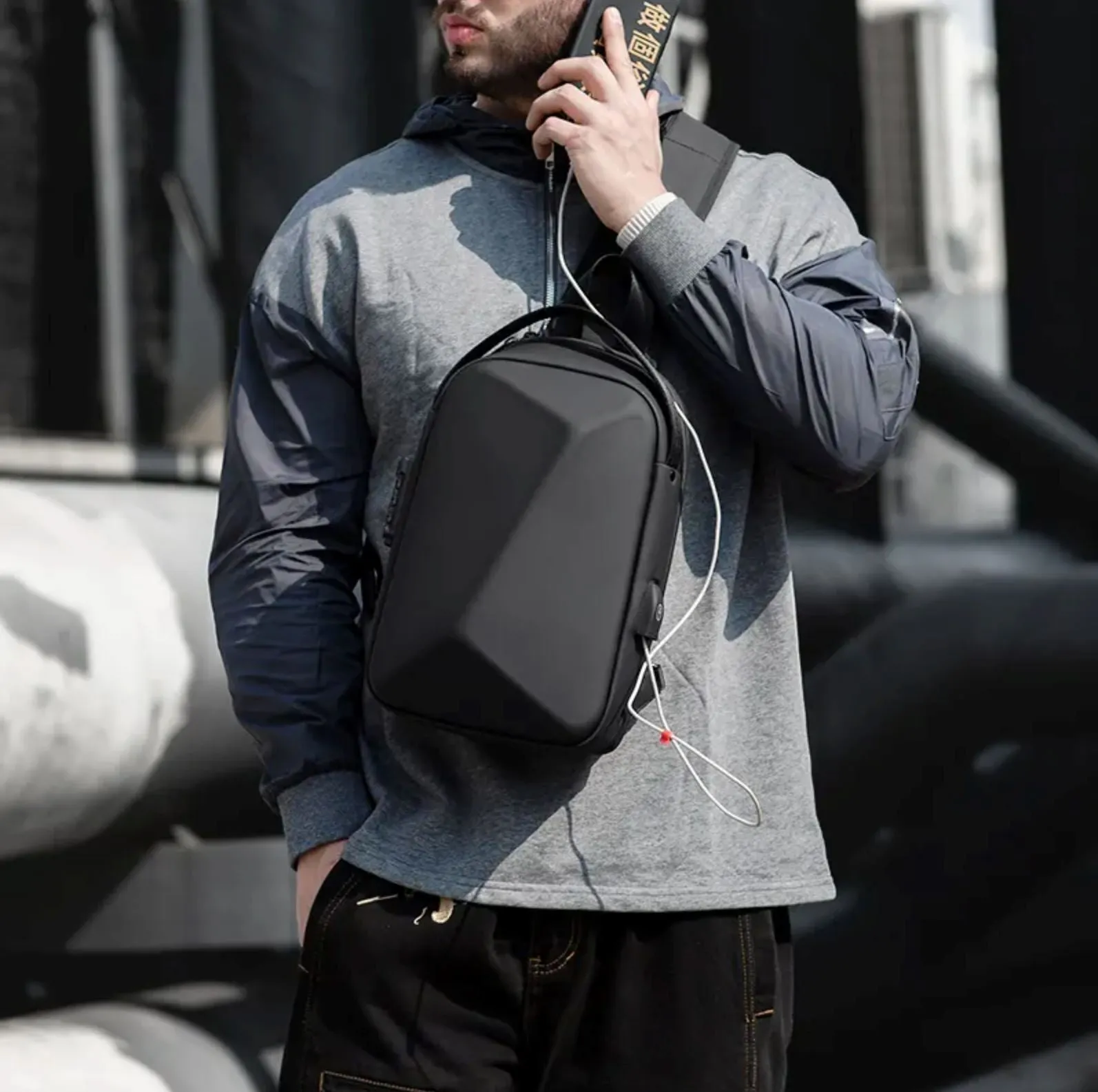 FENRUIEN Men Sling bag Crossbody Casual Waterproof Anti-Theft Chest Bag With USB Charging