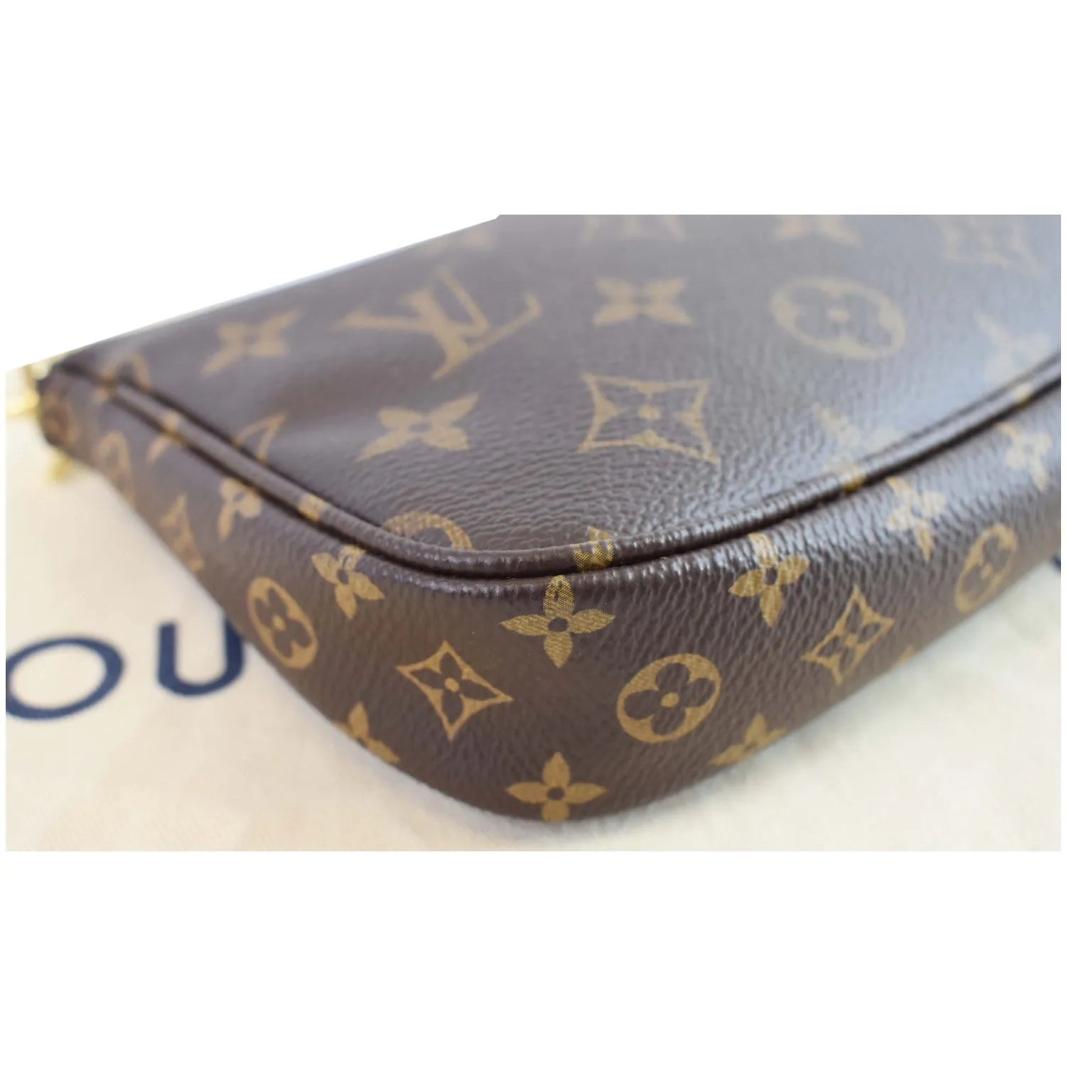 LOUIS VUITTON Multi Pochette Accessories Monogram Canvas Shoulder Bag Pink