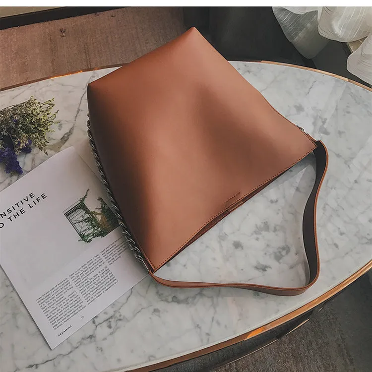 Savannah Chain Bucket Handbags