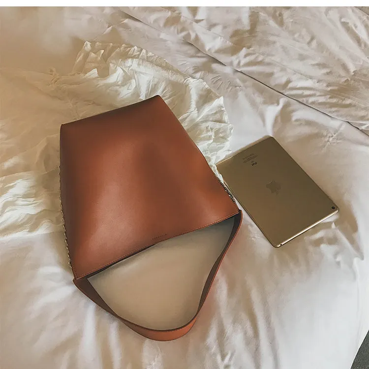 Savannah Chain Bucket Handbags