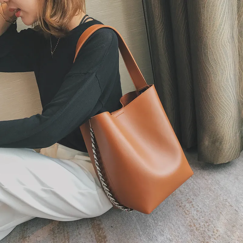 Savannah Chain Bucket Handbags