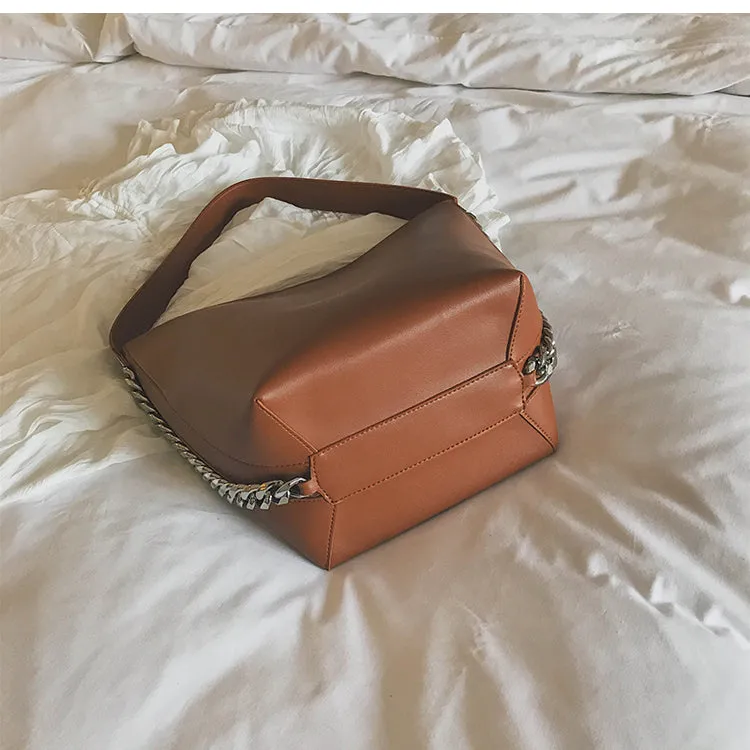 Savannah Chain Bucket Handbags