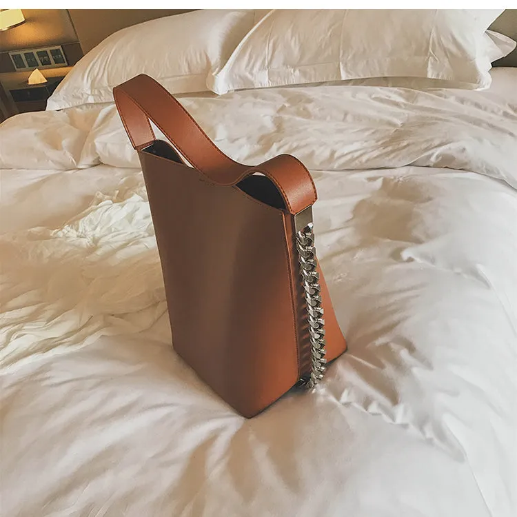 Savannah Chain Bucket Handbags