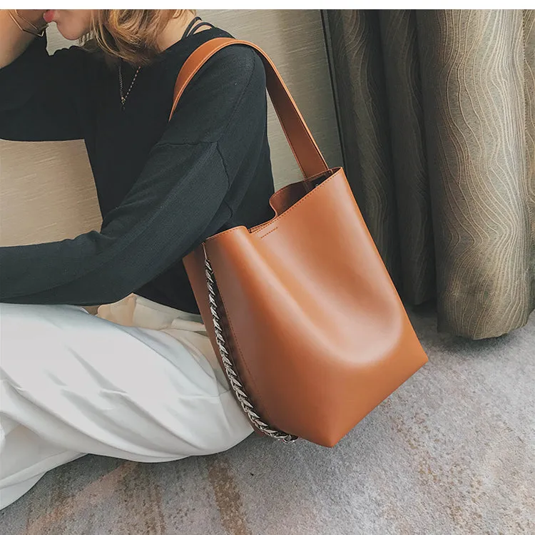 Savannah Chain Bucket Handbags