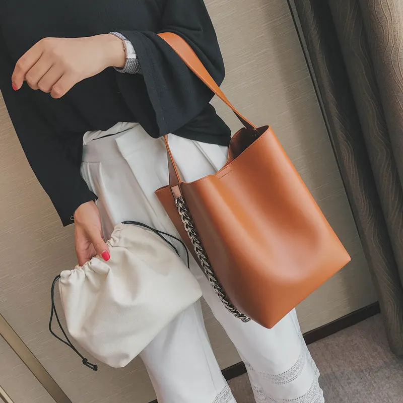 Savannah Chain Bucket Handbags