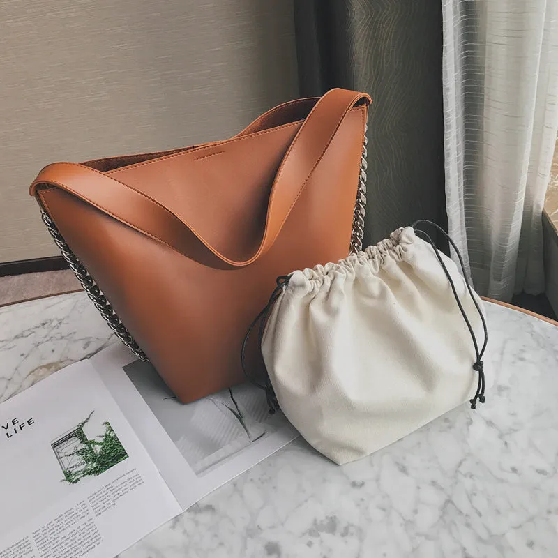 Savannah Chain Bucket Handbags