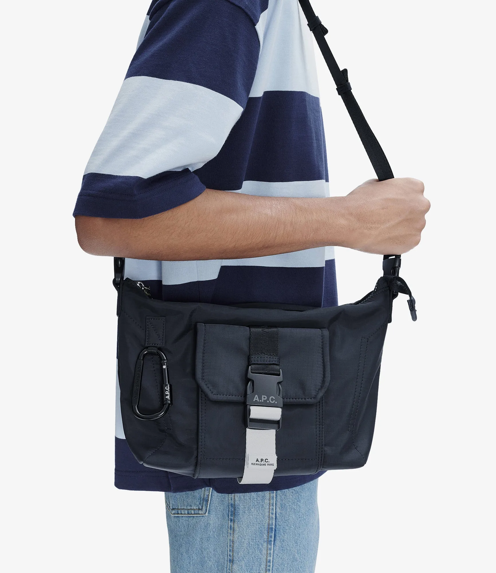 Treck satchel