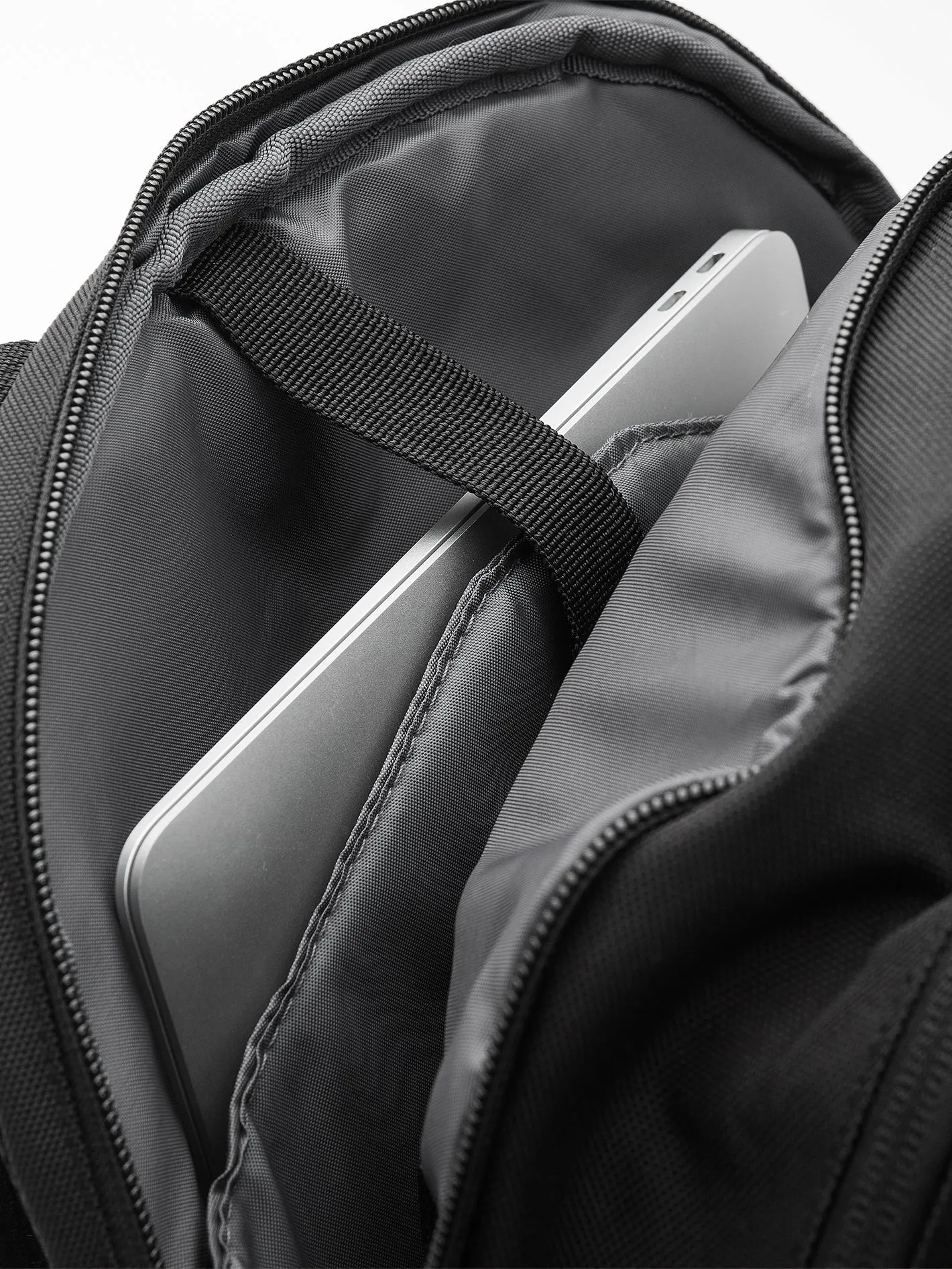 Volcom Roamer Backpack - BLACK
